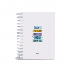 AGENDA 2025 - AMADA E PROTEGIDA Capa dura com laminação e miolo em Offset 75g 21x15cm 4x1 / 4x4 Fosco / Brilho / Holográfico Corte reto Elástico e chaveiro