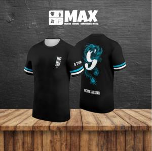 Camiseta premium NONO ANO Fator de proteção solar UV 50+ é um tratamento aplicado no acabamento do tecido que protege a pele dos efeitos nocivos dos raios UV-A e UV-B. Este tratamento permanece no produto por toda sua vida útil, mesmo após várias lavagens.  Personalizado TECIDO DRY PLUS UV 50 Premium Nome do formando GRATUITO