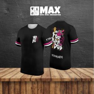 Camiseta premium NONO ANO Fator de proteção solar UV 50+ é um tratamento aplicado no acabamento do tecido que protege a pele dos efeitos nocivos dos raios UV-A e UV-B. Este tratamento permanece no produto por toda sua vida útil, mesmo após várias lavagens.  Personalizado TECIDO DRY PLUS UV 50 Premium Nome do formando GRATUITO