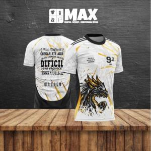 Camiseta premium NONO ANO Fator de proteção solar UV 50+ é um tratamento aplicado no acabamento do tecido que protege a pele dos efeitos nocivos dos raios UV-A e UV-B. Este tratamento permanece no produto por toda sua vida útil, mesmo após várias lavagens.  Personalizado TECIDO DRY PLUS UV 50 Premium Nome do formando GRATUITO