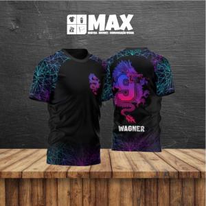 Camiseta premium NONO ANO Fator de proteção solar UV 50+ é um tratamento aplicado no acabamento do tecido que protege a pele dos efeitos nocivos dos raios UV-A e UV-B. Este tratamento permanece no produto por toda sua vida útil, mesmo após várias lavagens.  Personalizado TECIDO DRY PLUS UV 50 Premium Nome do formando GRATUITO