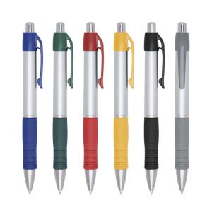 Caneta Plástica Comercial Plastica  4x0 UV Caneta plástica prata com detalhes coloridos. Possui clip plástico colorido, anel central prata e parte inferior emborrachada colorida com relevo. Ref. 3011D